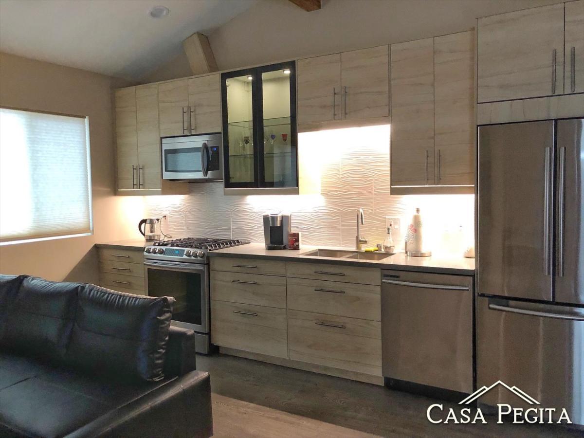 New Contemporary Guest House In Studio City Hills Лос Анджелис Екстериор снимка